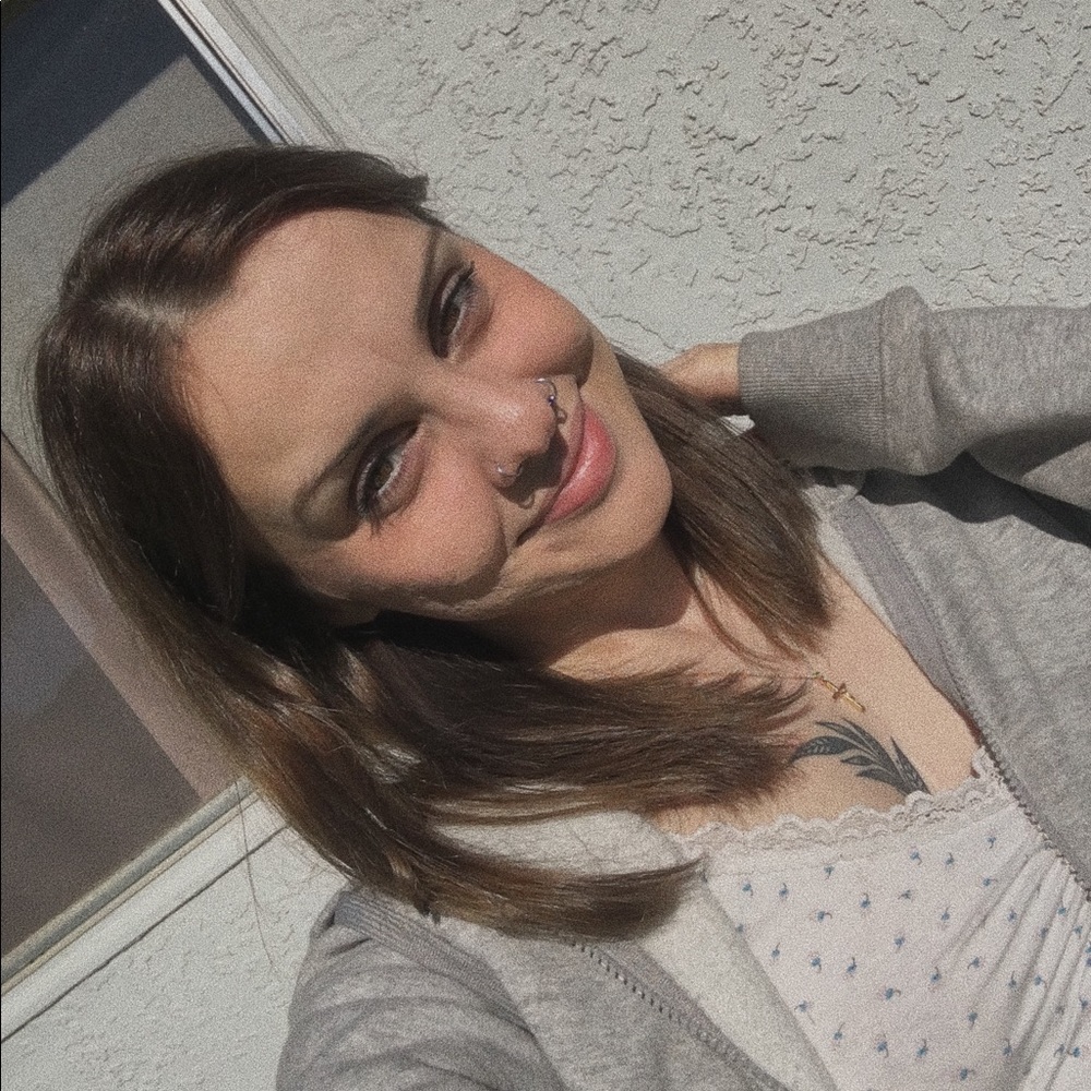 Meet your Posher, Hannnah